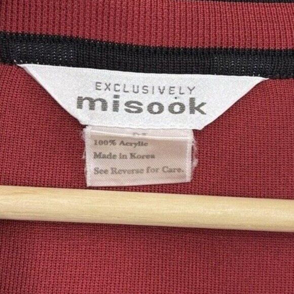 Exclusively Misook Knit Red Acrylic Rose Button Cardigan,Shoulder Pads,Mature M - Picture 8 of 12